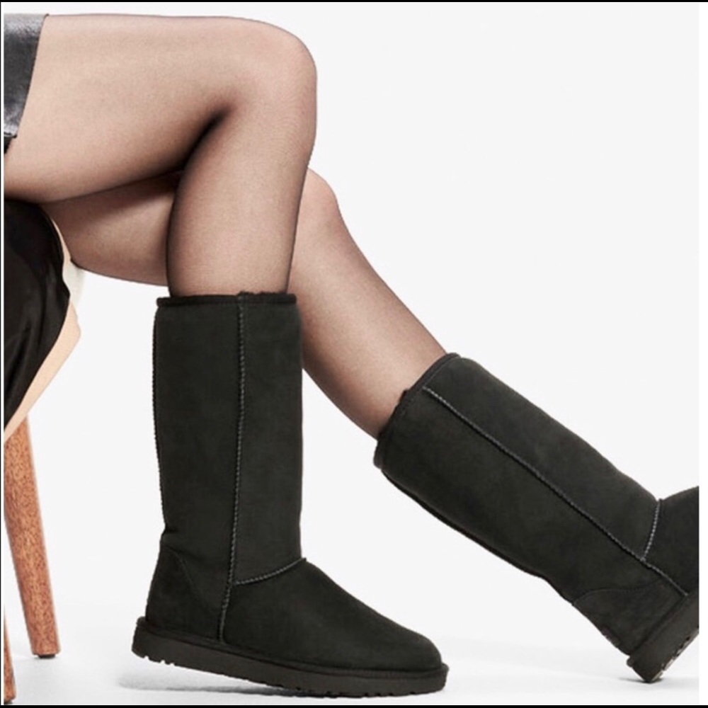 🖤UGG BLACK TALL CLASSIC BOOT!